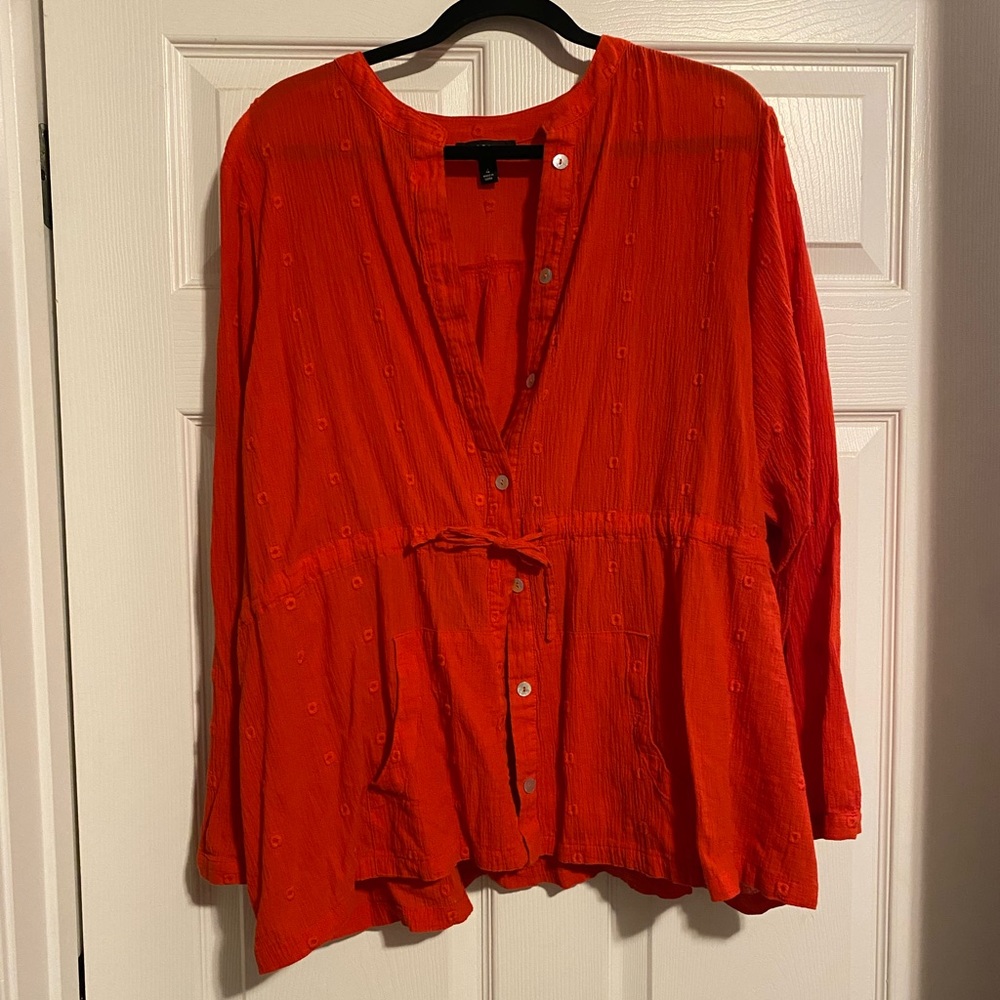 Torrid red eyelet top size 4